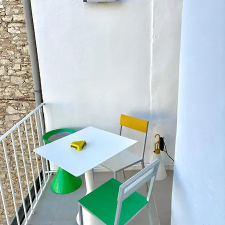 A La Lägenhet *